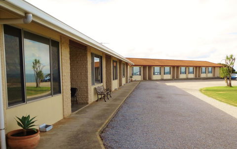 Stansbury Holiday Motel - Sydney 4u 34