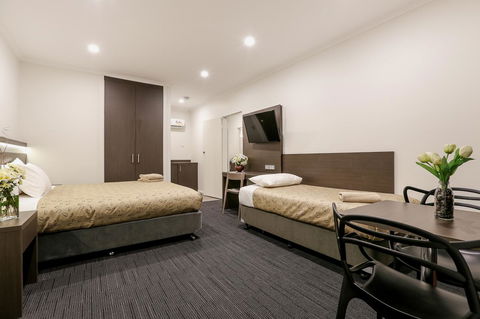 Morphettville Motor Inn - Sydney 4u 3