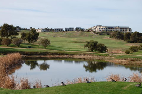 McCracken Country Club - Sydney 4u 4