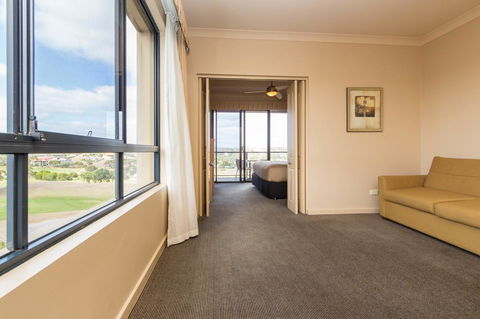 McCracken Country Club - Sydney 4u 20