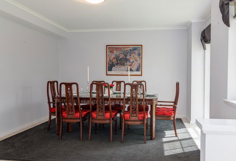 Port Adelaide Harbourside House - Sydney 4u 5