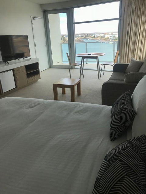 Wallaroo Marina Stayz - Sydney 4u 19