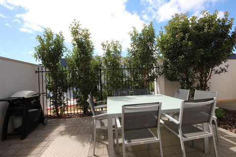 Wallaroo Marina Apartments - Sydney 4u 27