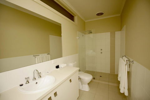 Wallaroo Marina Apartments - Sydney 4u 12
