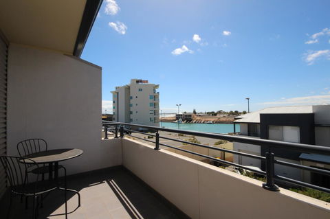 Wallaroo Marina Apartments - Sydney 4u 23