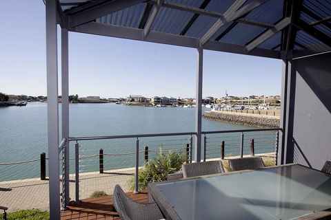 Wallaroo Marina Apartments - Sydney 4u 8