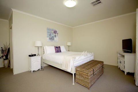 Wallaroo Marina Apartments - Sydney 4u 7