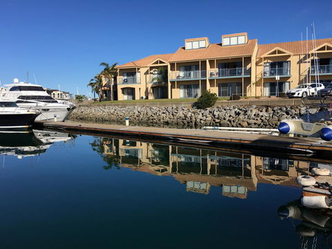 Marina Hotel - Sydney 4u 35