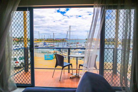 Marina Hotel - Sydney 4u 29