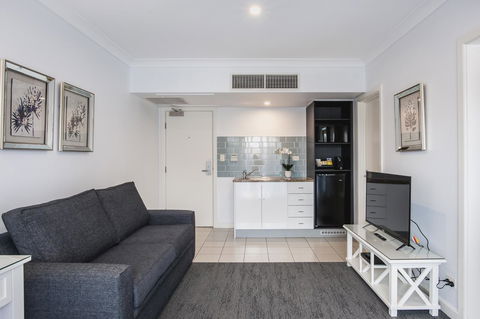 Marina Hotel - Sydney 4u 16