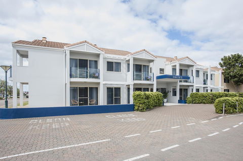 Marina Hotel - Sydney 4u 19