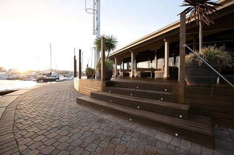 Marina Hotel - Sydney 4u 37