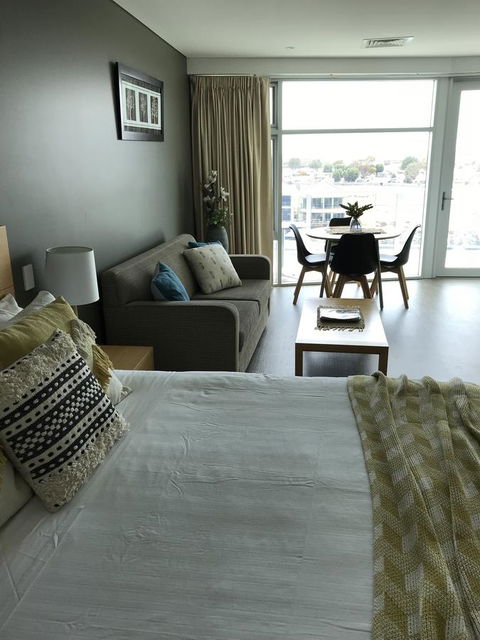 Ocean View Luxury Apartment & Suite - Sydney 4u 12
