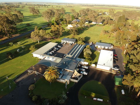 William Macintosh Motor Lodge - Sydney 4u 9