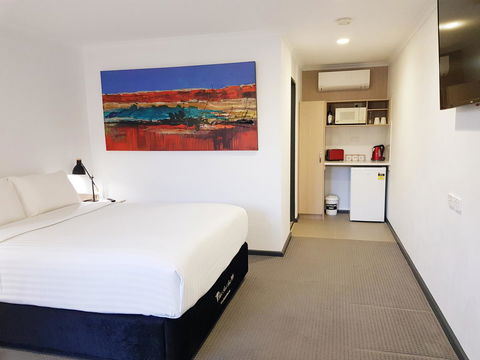 William Macintosh Motor Lodge - Sydney 4u 6