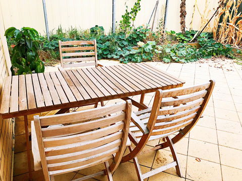 Beautiful Garden House - Sydney 4u 22
