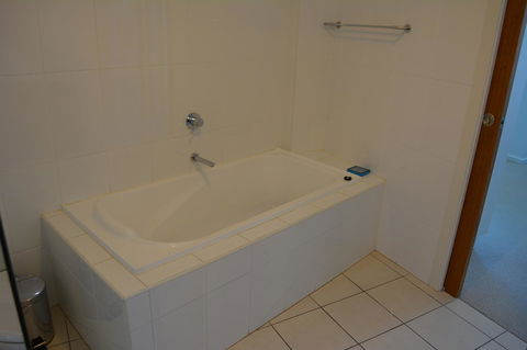 Wallaroo Marina Luxury Apartment - Sydney 4u 24