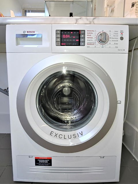 Hi 5 Glenelg Studio Apartment - Sydney 4u 10