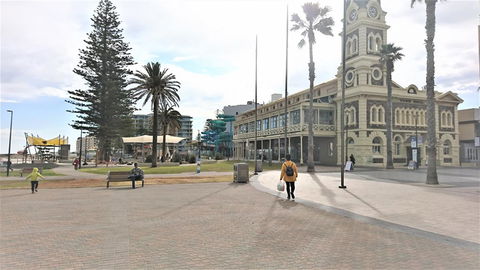 Hi 5 Glenelg Studio Apartment - Sydney 4u 26