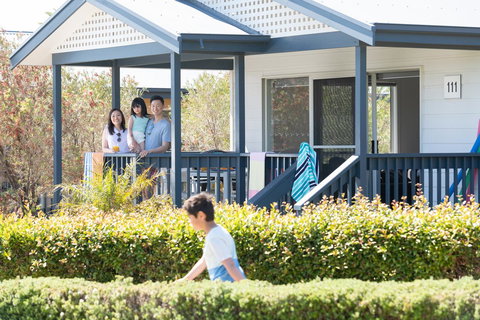 The Retreat West Beach Parks - Sydney Resort 6