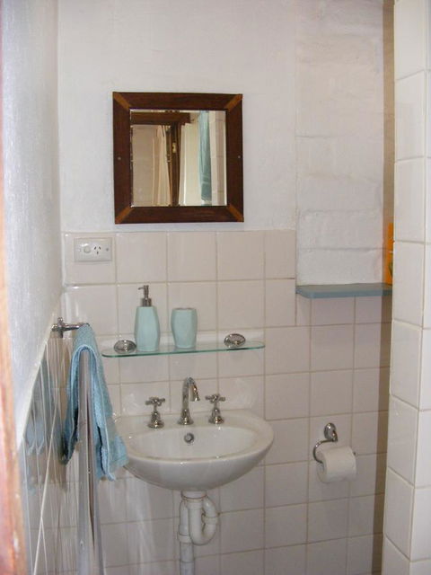 Trevalia Accommodation - Sydney 4u 8