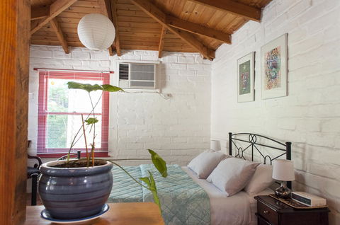 Trevalia Accommodation - Sydney 4u 31