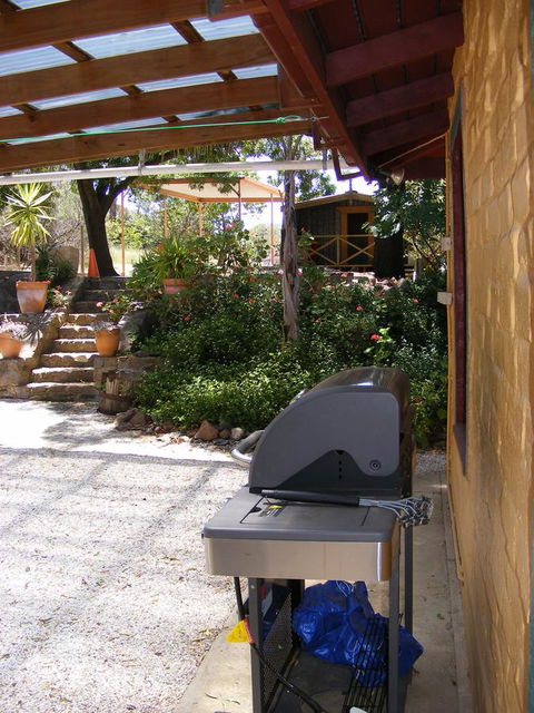 Trevalia Accommodation - Sydney 4u 3