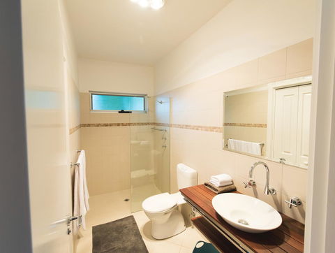 S T U D I O 22 Peaceful Retreat With Garden Views - Sydney 4u 6