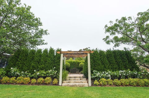 S T U D I O 22 Peaceful Retreat With Garden Views - Sydney 4u 10