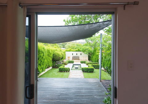 S T U D I O 22 Peaceful Retreat With Garden Views - Sydney 4u 12