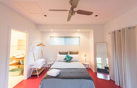 S T U D I O 22 Peaceful Retreat With Garden Views - Sydney 4u 3