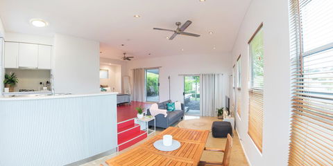S T U D I O 22 Peaceful Retreat With Garden Views - Sydney 4u 1
