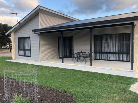 Jalilla Village - Sydney 4u 10