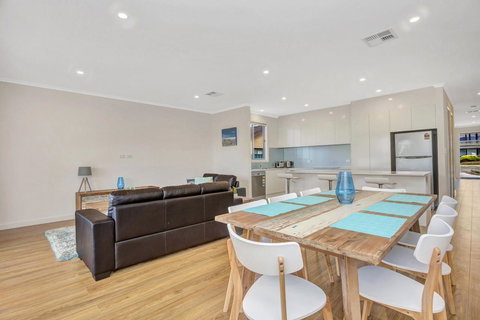 Eastern Breeze - Accommodation Sydney 23