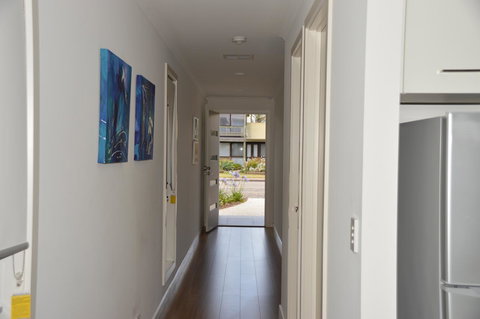 Eastern Breeze - Accommodation Sydney 7