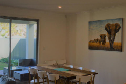 Eastern Breeze - Accommodation Sydney 4