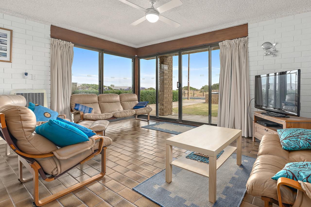 Aldinga Beach SA Accommodation Sydney