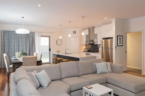 Boutique Getaway On Wright - Sydney 4u 4