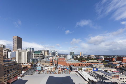 Oaks Adelaide Horizons Suites - Sydney 4u 9