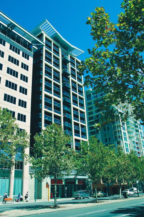Oaks Adelaide Horizons Suites - Sydney 4u 0