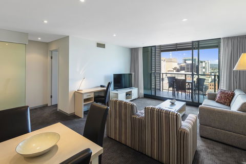 Oaks Adelaide Horizons Suites - Sydney 4u 7