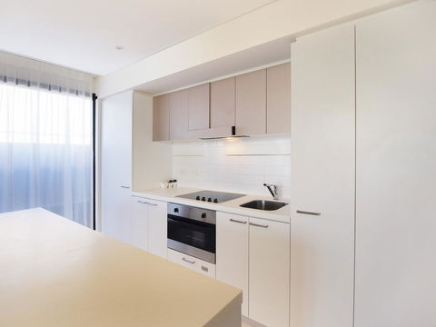 Oaks Adelaide Horizons Suites - Sydney 4u 15