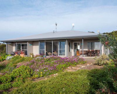 Emu Bay Holiday Homes - Sydney 4u 40