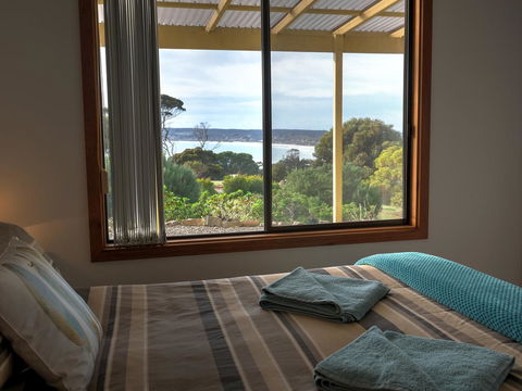 Emu Bay Holiday Homes - Sydney 4u 32