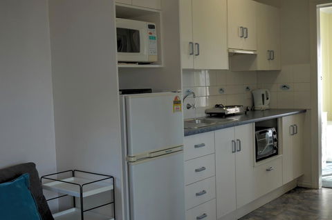 Emu Bay Holiday Homes - Sydney 4u 28