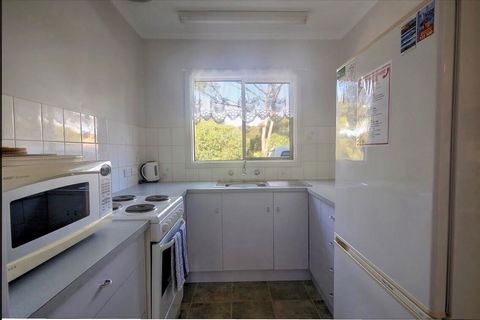 Emu Bay Holiday Homes - Sydney 4u 4