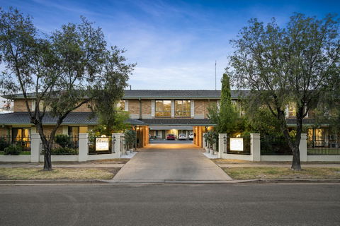 Garden City Motor Inn - Accommodation Sydney 0
