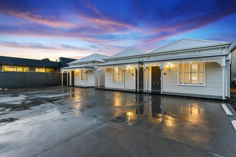 Aloha Central Luxury Apartments - Accommodation Sydney 5