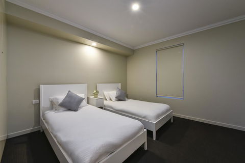 Aloha Central Luxury Apartments - Accommodation Sydney 27