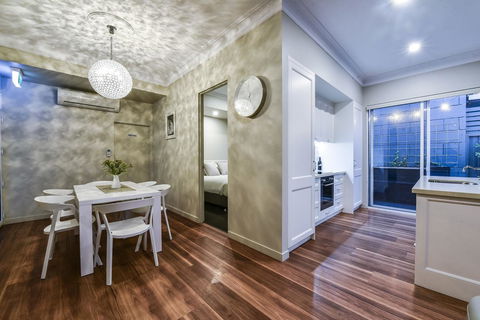 Aloha Central Luxury Apartments - Accommodation Sydney 15